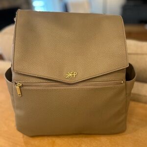 Freshly Picked classic diaper bag ll in the color Fig
Very gently used